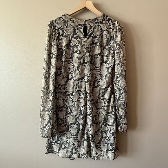 Women's 10 ASOS Design Chiffon Mini Dress with Tie Sleeve in Snake Print - Picture 6 of 10